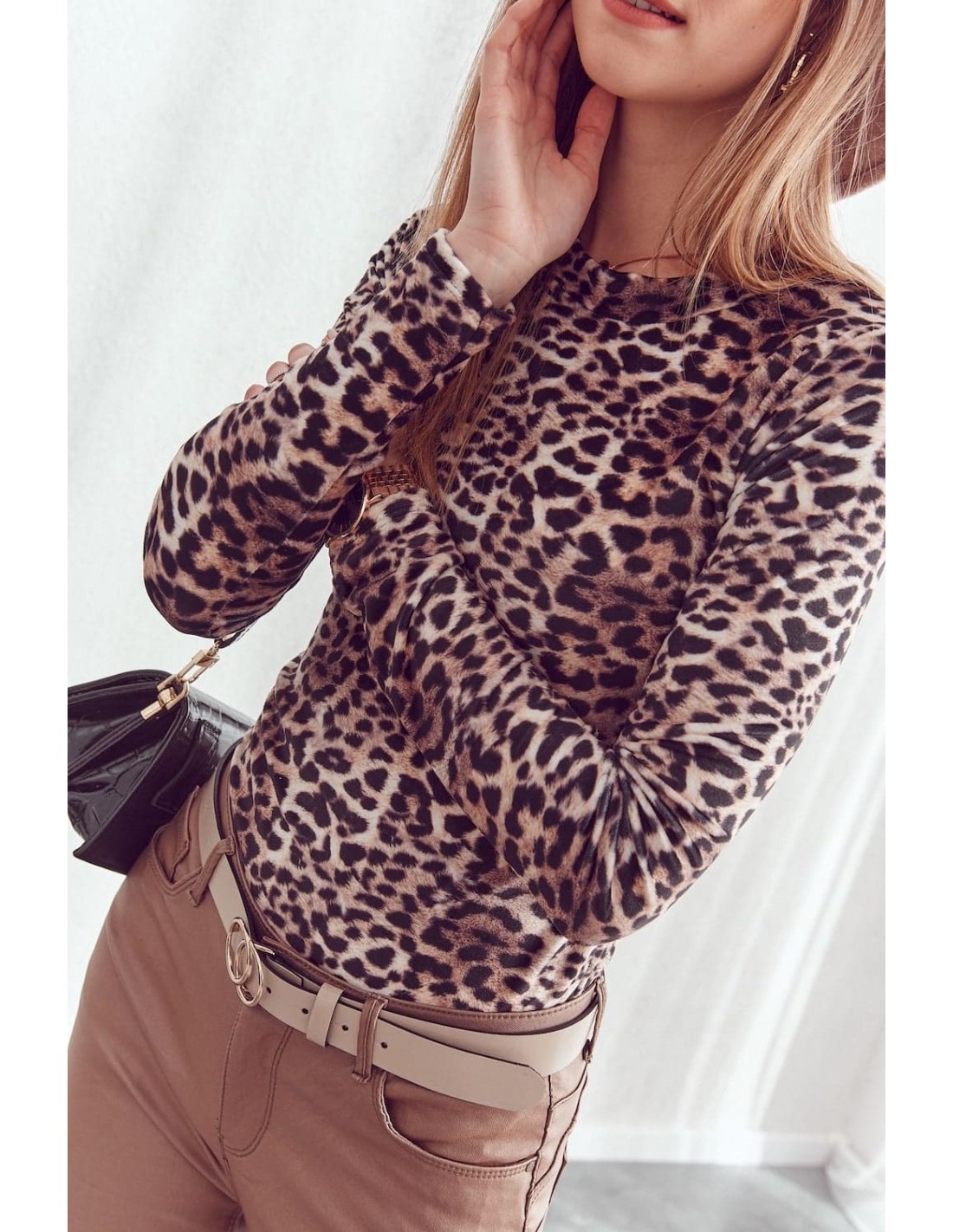 Body din velur cu guler leopard 7431 - Magazin online - Boutique